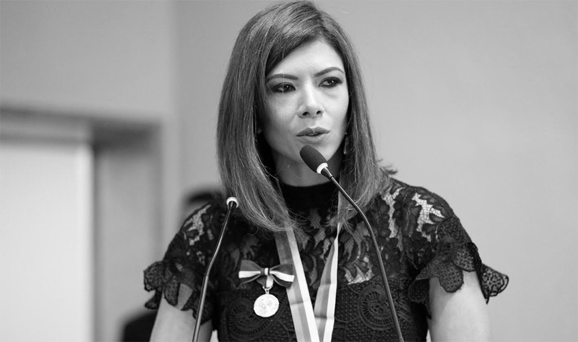 Justiça Condena Euma Tourinho; tem 48 horas para publicar direito de resposta de Mariana Carvalho;