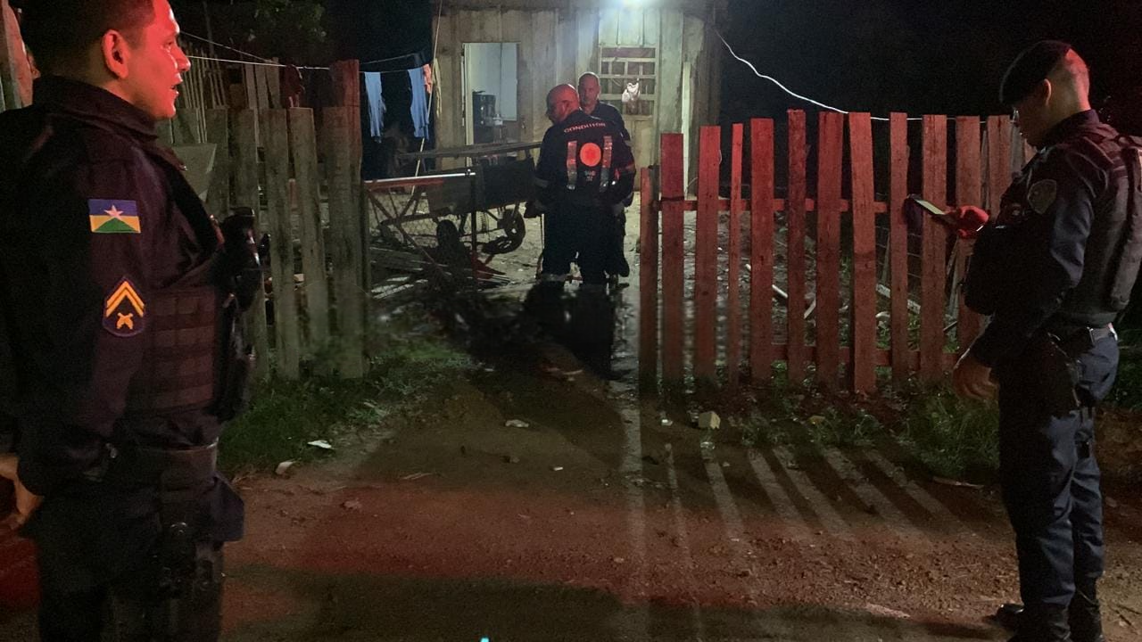 DENTRO DE CASA: Jovem é encontrado brutalmente espancada e socorrida ao João Paulo II